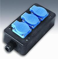 Doos 1 x type 11 Slagvaste colrubber snoercentrale met 3 inbouwdozen 10/16A, 250V~ 2 polig 
